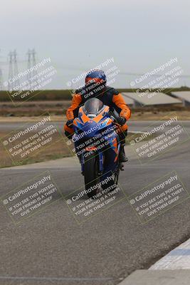 media/Oct-13-2025-Lets Ride (Mon) [[1a1cd08581]]/B Group/1220pm (Wheelie Bump)/